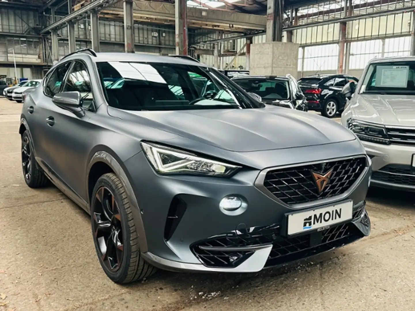 CUPRA Formentor VZ TSI 4Drive LED NAVI 19ZOLL ALU PDC RFK Silber - 2