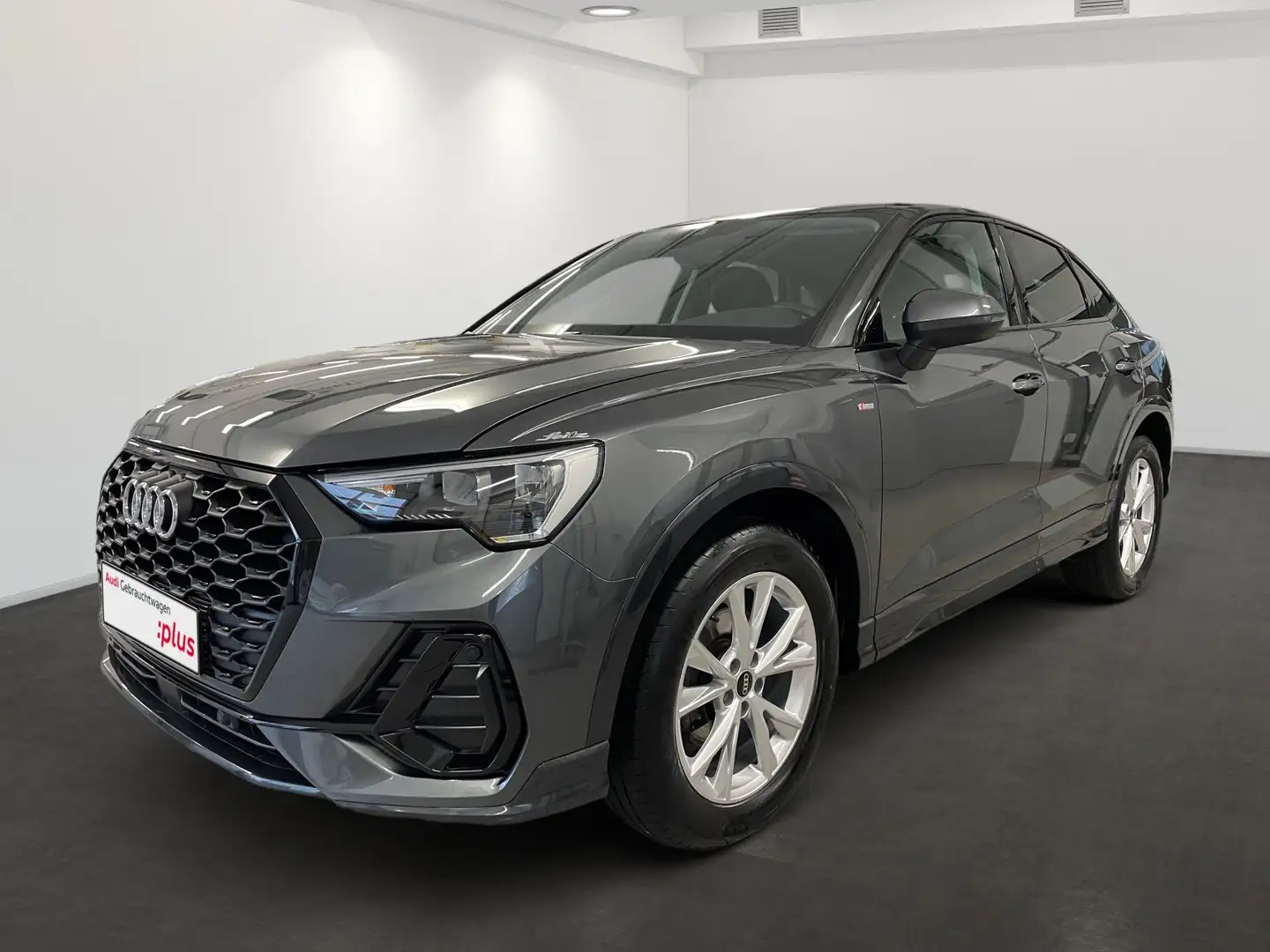 Audi Q3 Sportback 35 TFSI S line *LED*NAVI*SITZH* Grigio - 2