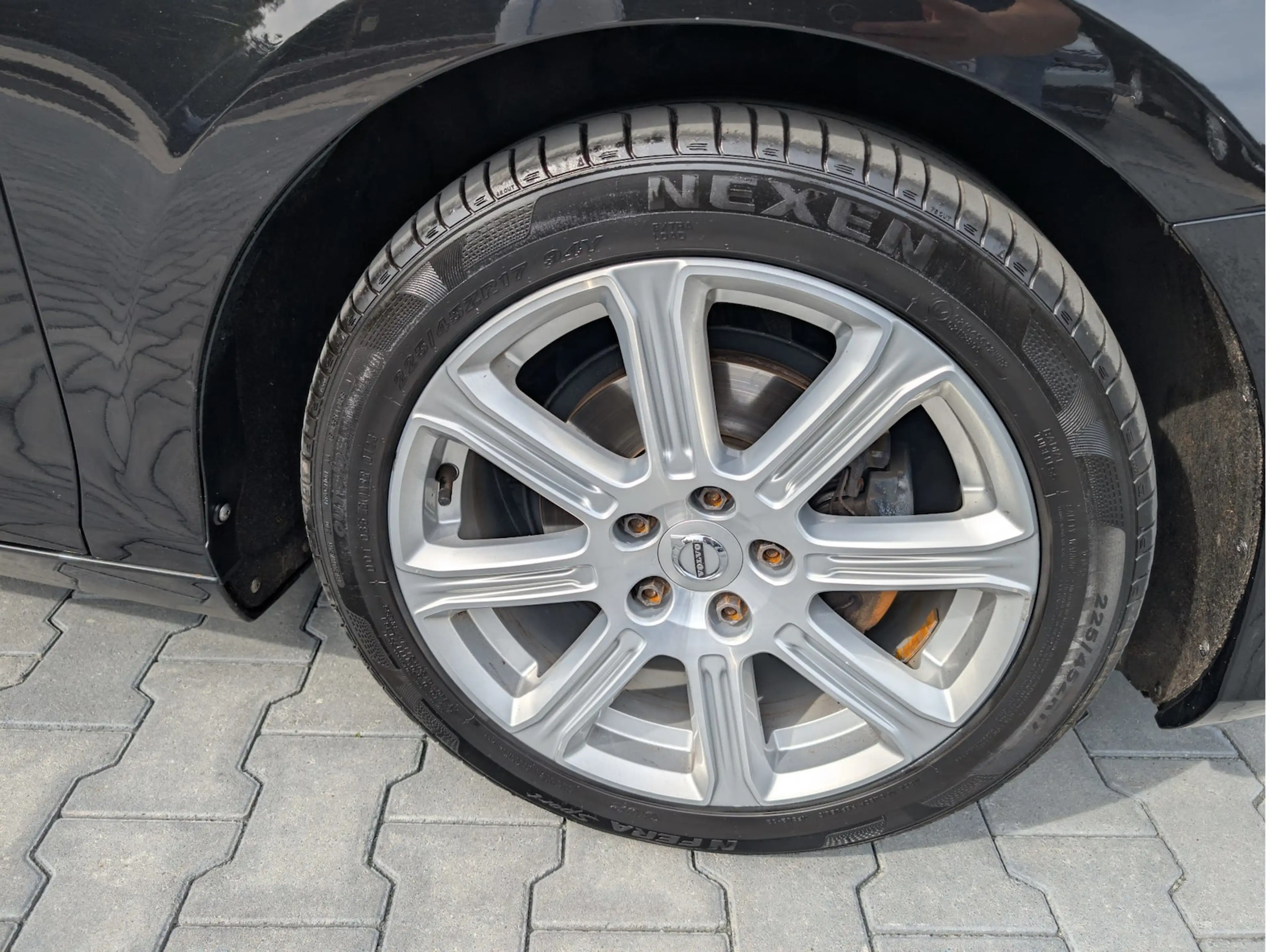 Volvo V40 Inscription *LED*Leder*Sensus*Navi* — photo 15