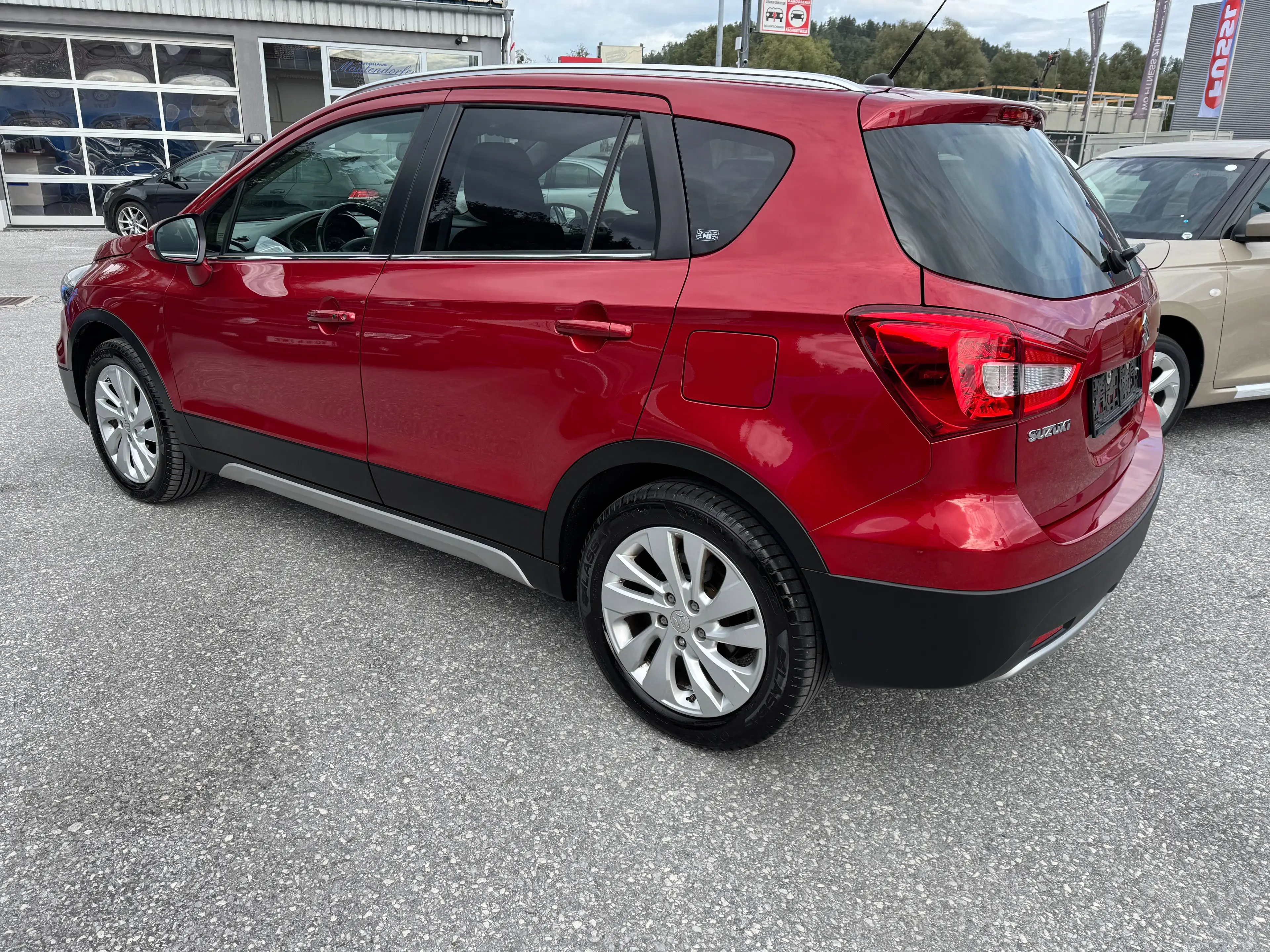 Suzuki SX4 S-Cross SX4 S-Cross 1,4 DITC Hybrid shine — photo 3