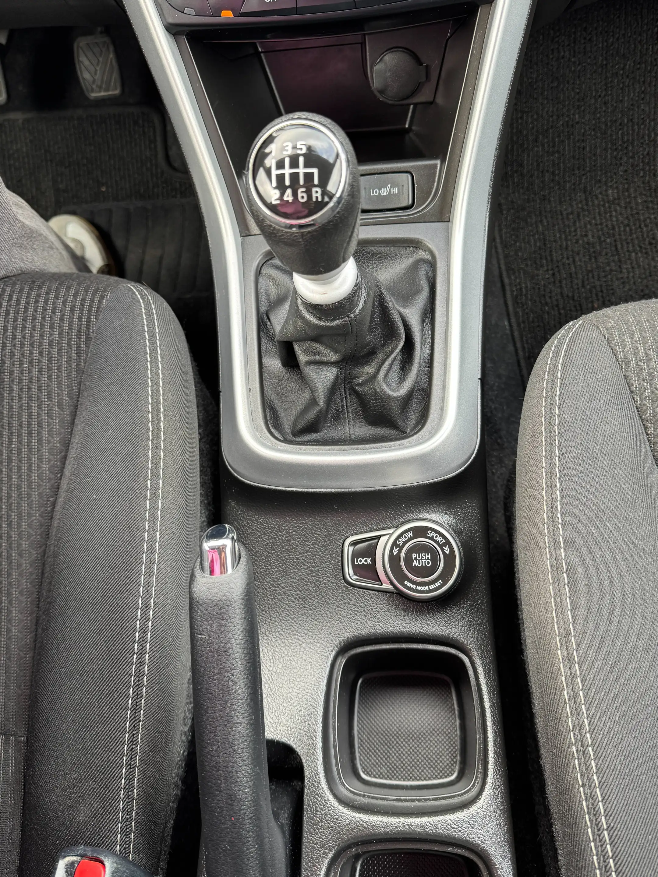 Suzuki SX4 S-Cross SX4 S-Cross 1,4 DITC Hybrid shine — photo 9