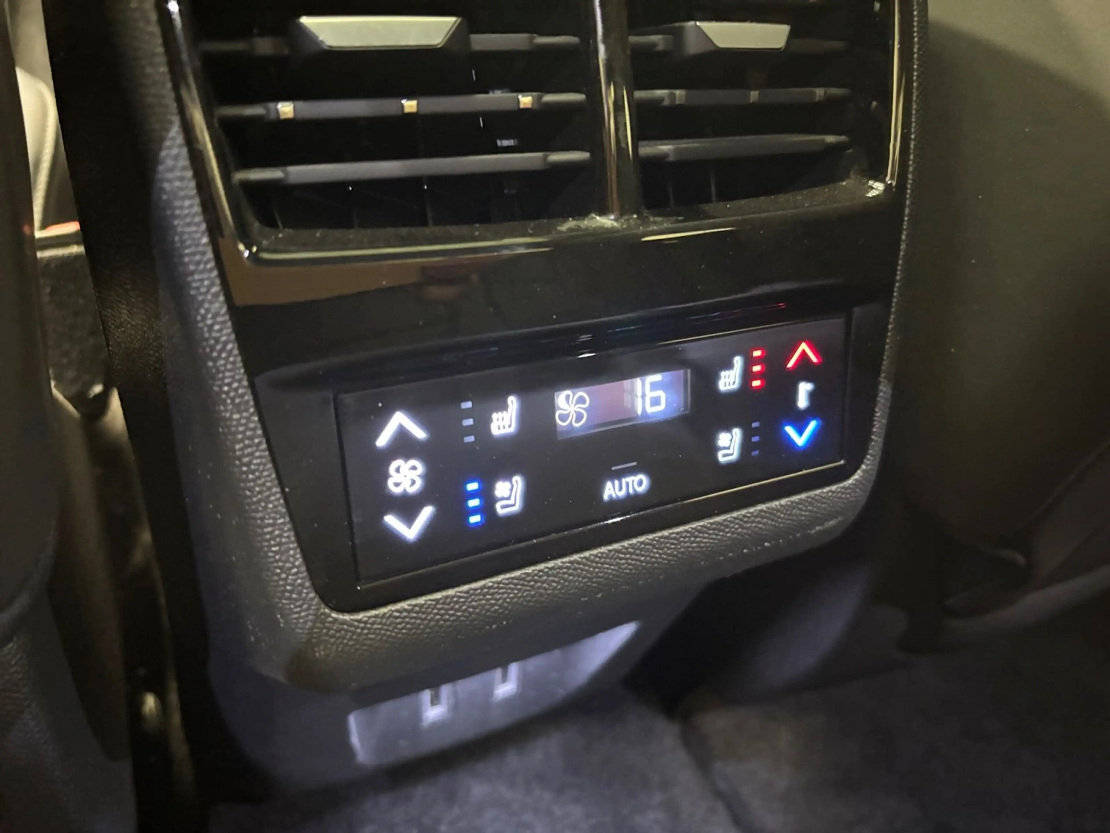 DS Automobiles DS 9 1.6 E-TENSE PHEV Rivoli + Full Options — photo 14