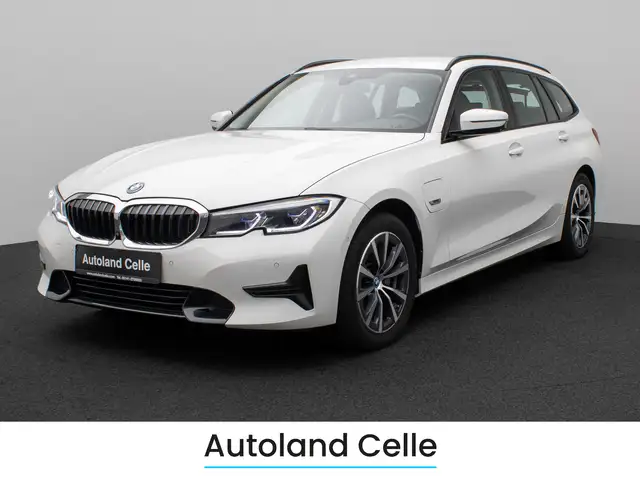 2022 BMW 3 Series in White for sale