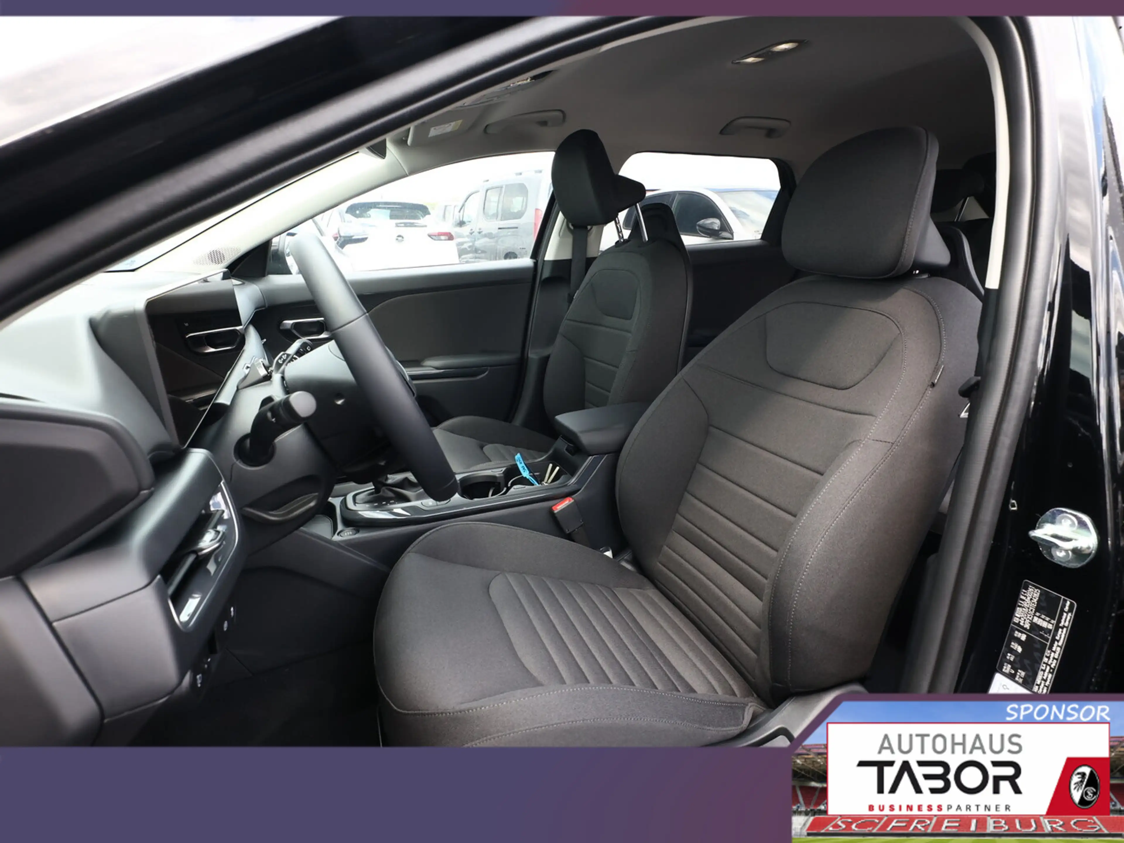 Kia K4 Vision DCT ACC LED Nav SHZ PrivG Kam UVP-31%* — photo 6