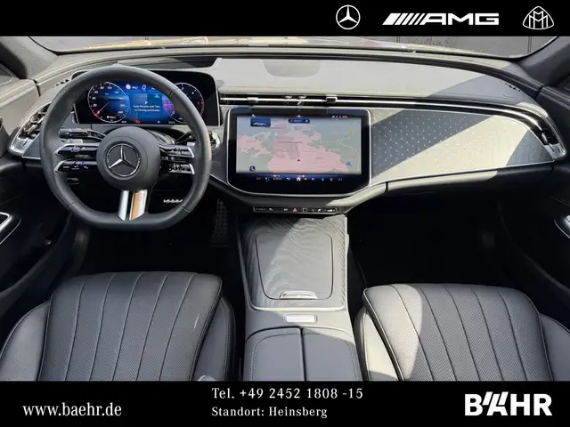 Mercedes-Benz E-Class view 4