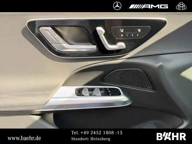 Mercedes-Benz E-Class view 14