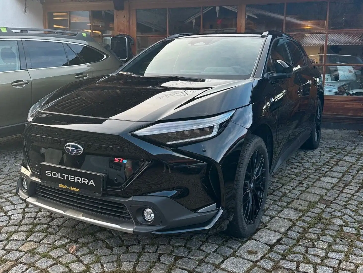 Subaru Solterra 71,4 kWh 150kW Platinum Plus STe Noir - 1