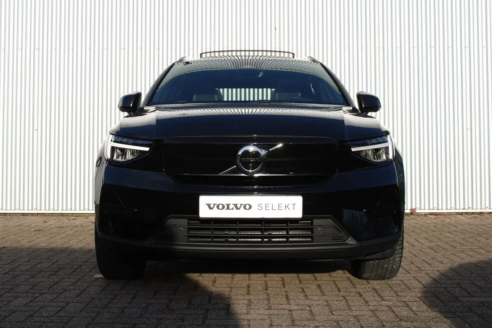 Volvo EX40 Single Motor Extended Range Ultra 82 kWh | Extra g Noir - 2
