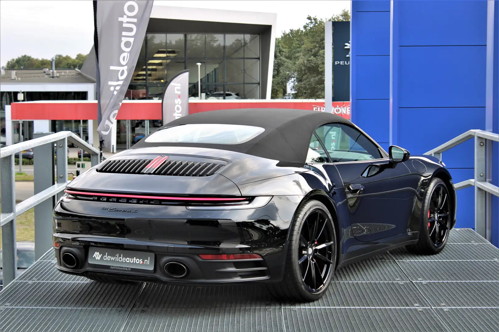 Porsche 992 Cabrio 3.0 Carrera S 450pk Sportuitlaat Bose Camer Zwart - 2