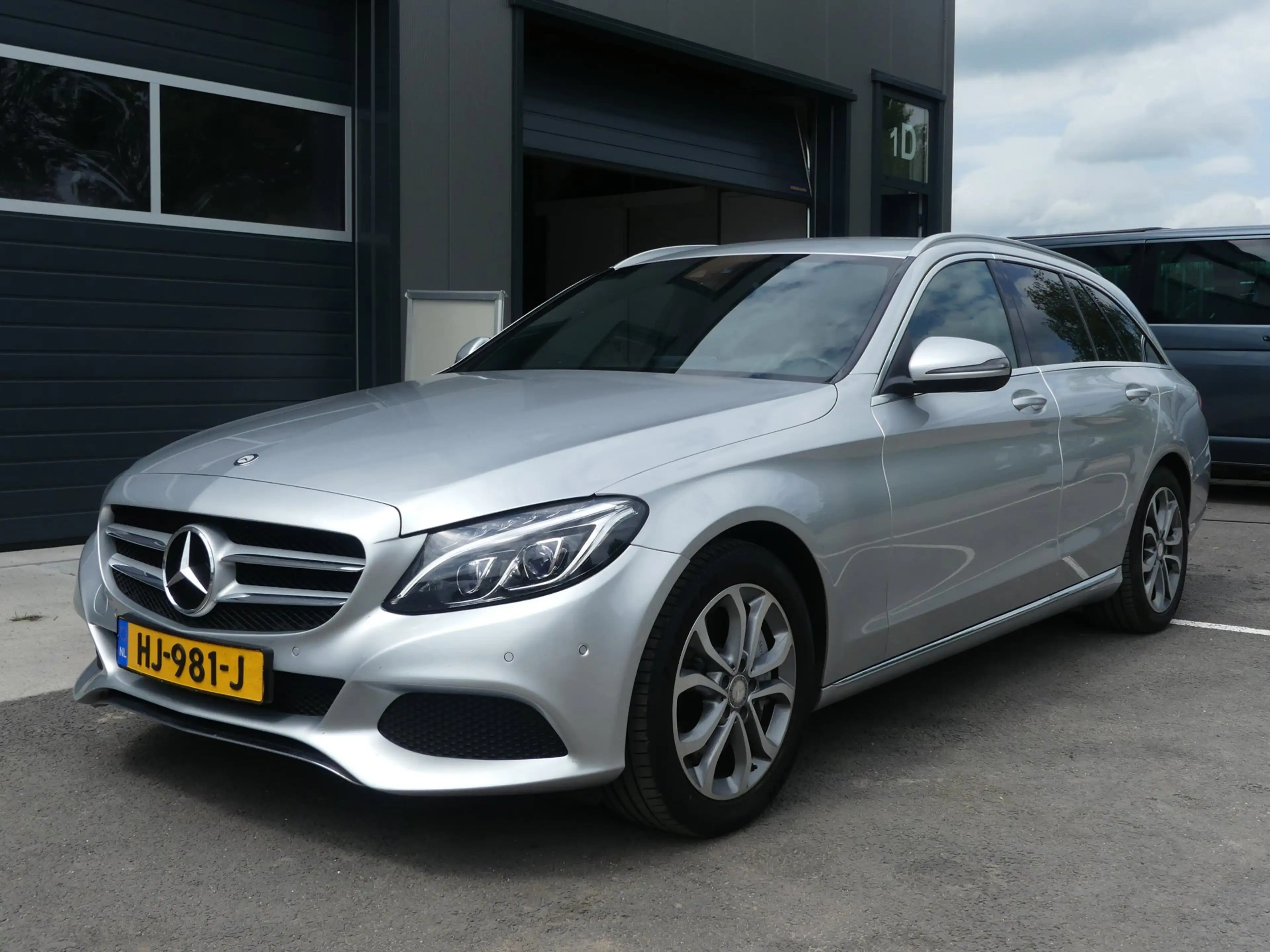 Mercedes-Benz C 350 Estate e Automaat / Navigatie / ECC / Burmester / — photo 2