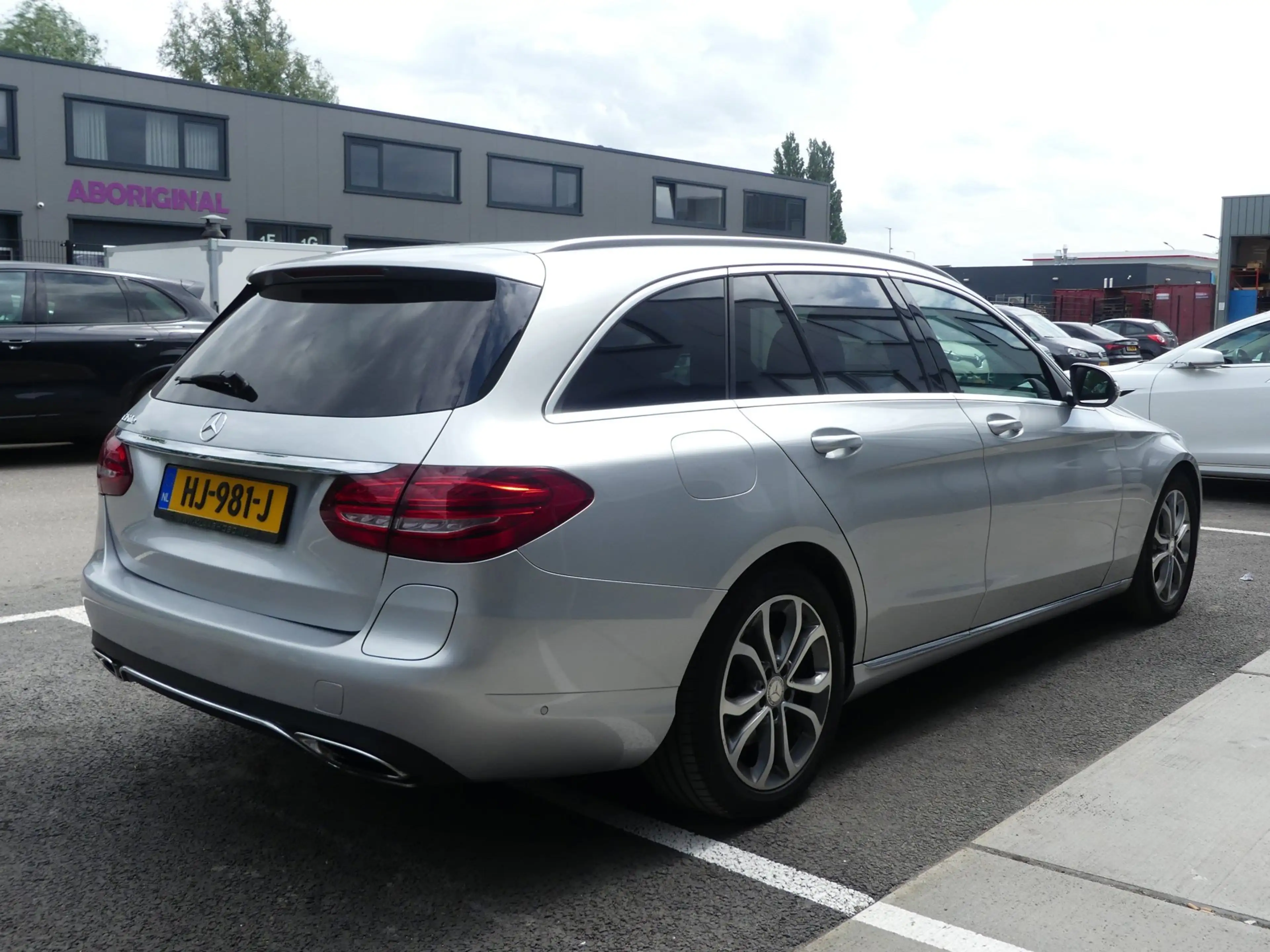 Mercedes-Benz C 350 Estate e Automaat / Navigatie / ECC / Burmester / — photo 6