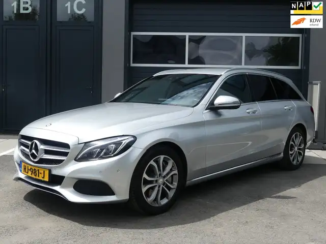 Mercedes-Benz C 350 Estate e Automaat / Navigatie / ECC / Burmester /