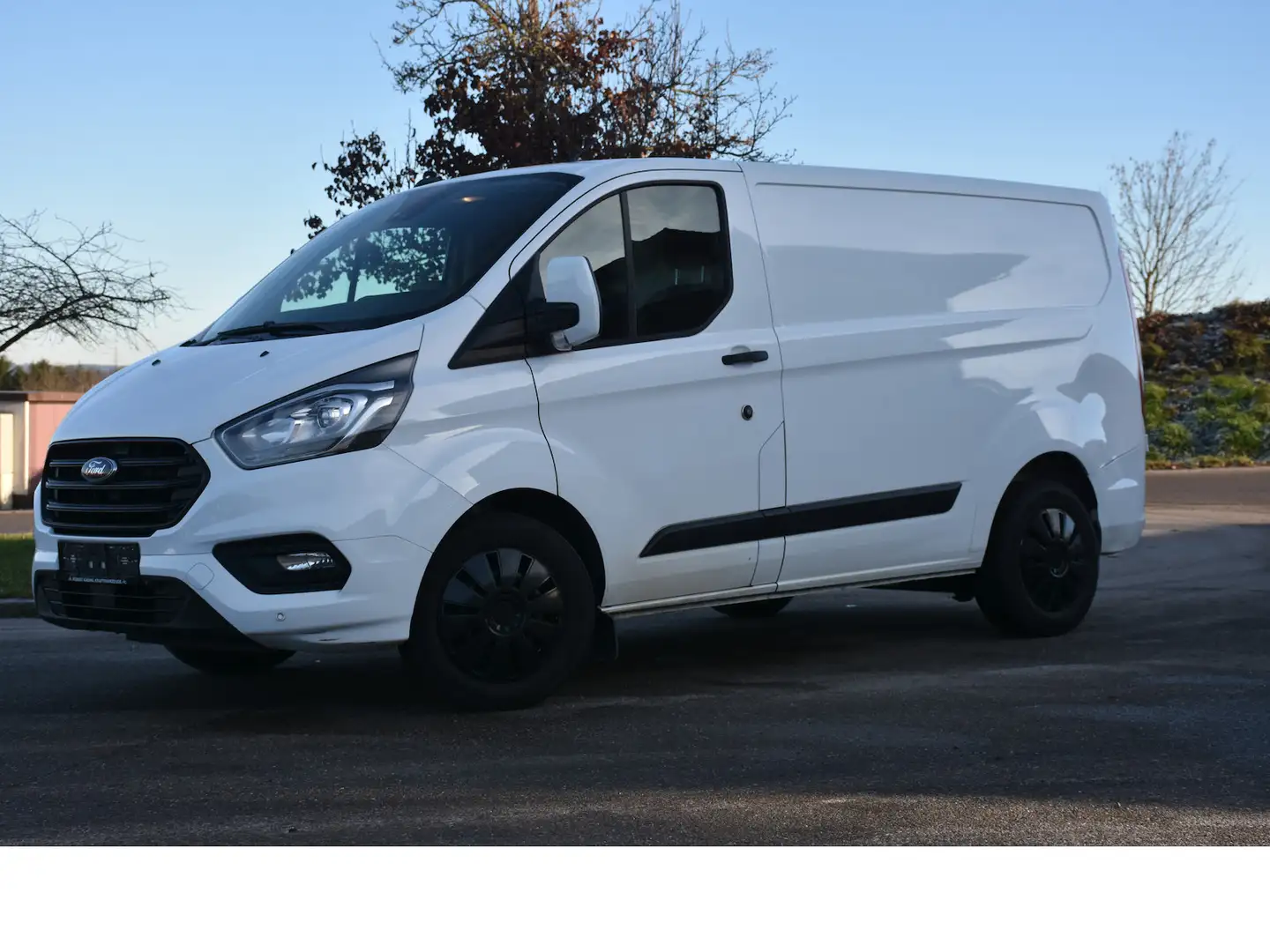 Ford Transit Custom 340 L1 Trend/Werkstatt/Navi/AHK Blanc - 2