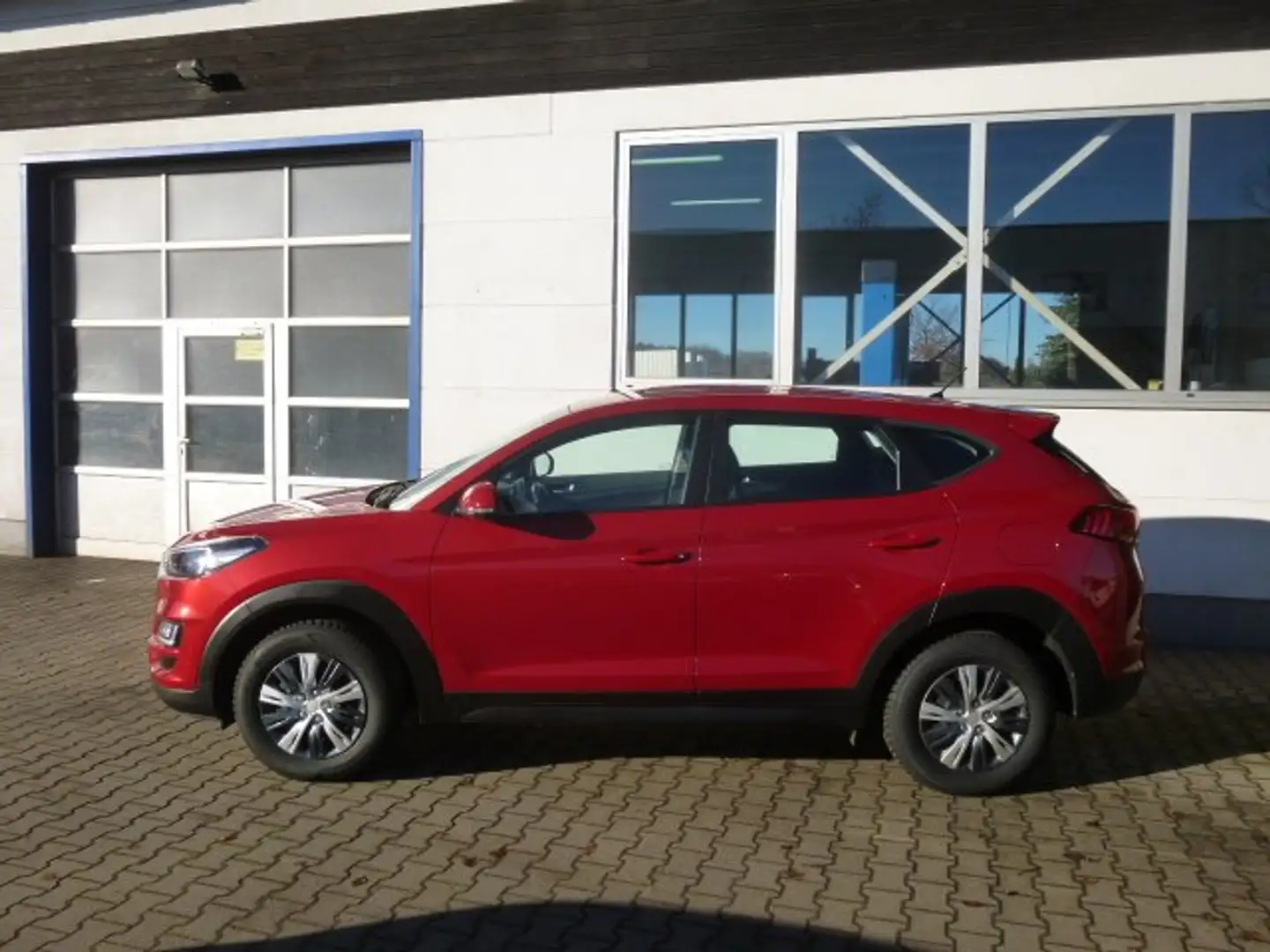 Hyundai TUCSON 1.6 GDi 2WD Select Rot - 2