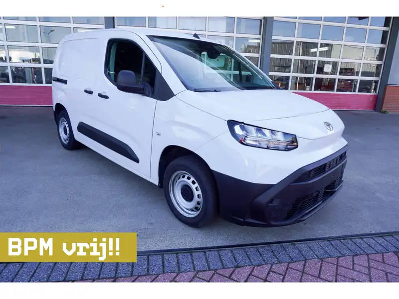 TOYOTA Proace