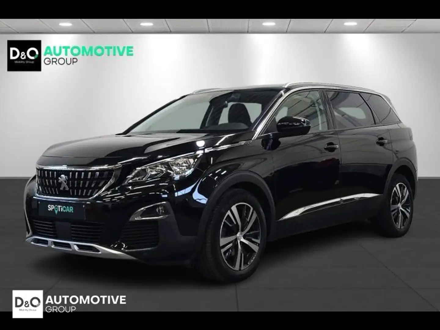 Peugeot 5008 allure camera gps 5pl Noir - 1