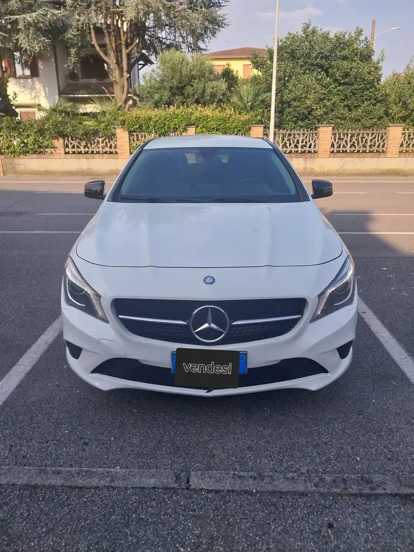 Mercedes-Benz CLA 200 Shooting Brake d (cdi) Premium auto - 1