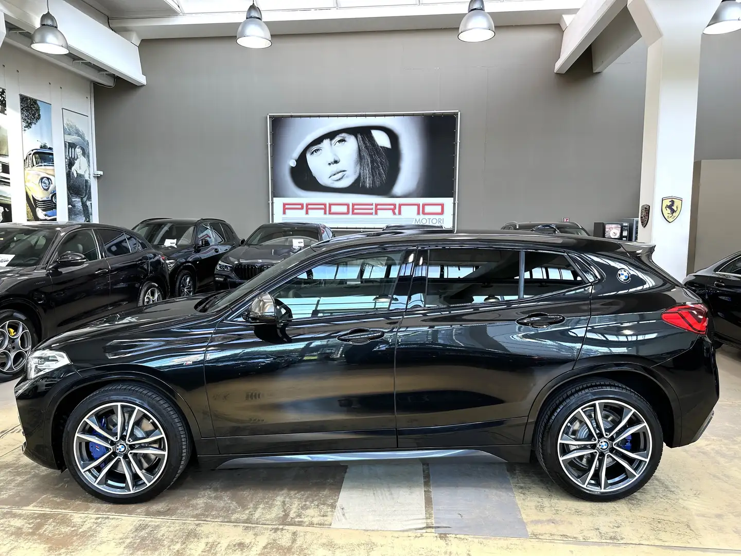 BMW X2 M 35I xdrive - 19" - ACC - HarmanK - Carplay - IVA Zwart - 2