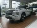 Mitsubishi Outlander 2.4 PHEV TOP Titan TAGESZULASSUNG Weiß - thumbnail 2