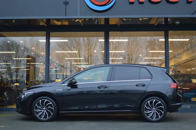 Volkswagen Golf view 8