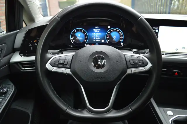 Volkswagen Golf view 16