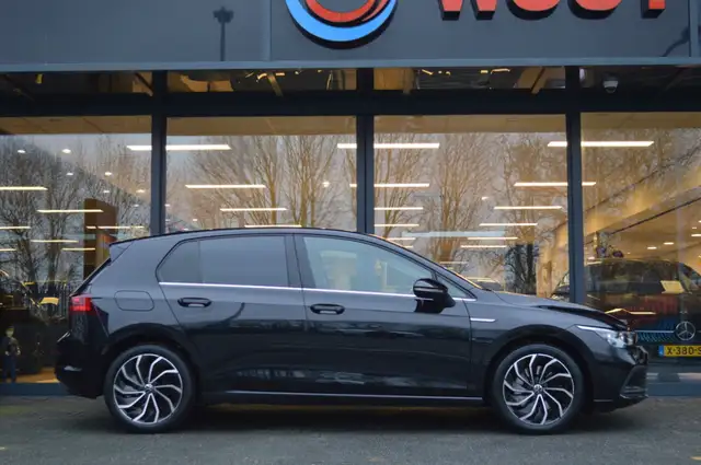 Volkswagen Golf view 7