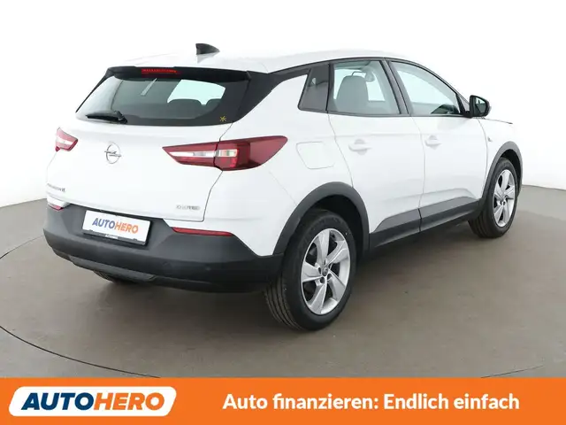 Opel Grandland X view 6