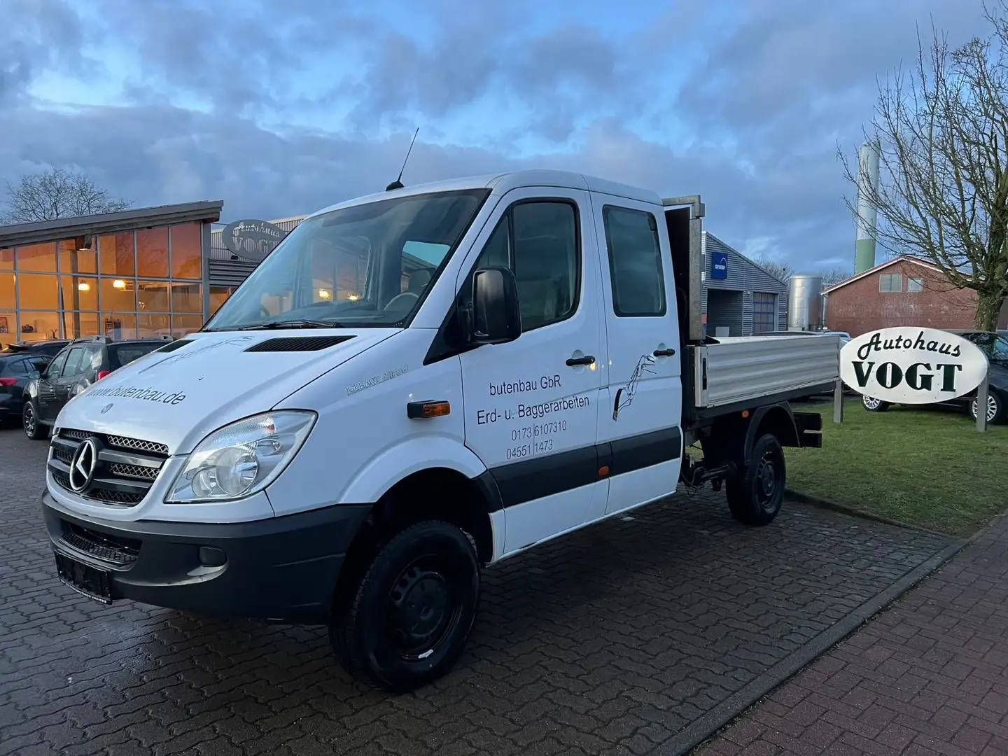 Mercedes-Benz Sprinter II Pritsche 316 CDI 4X4 Weiß - 1