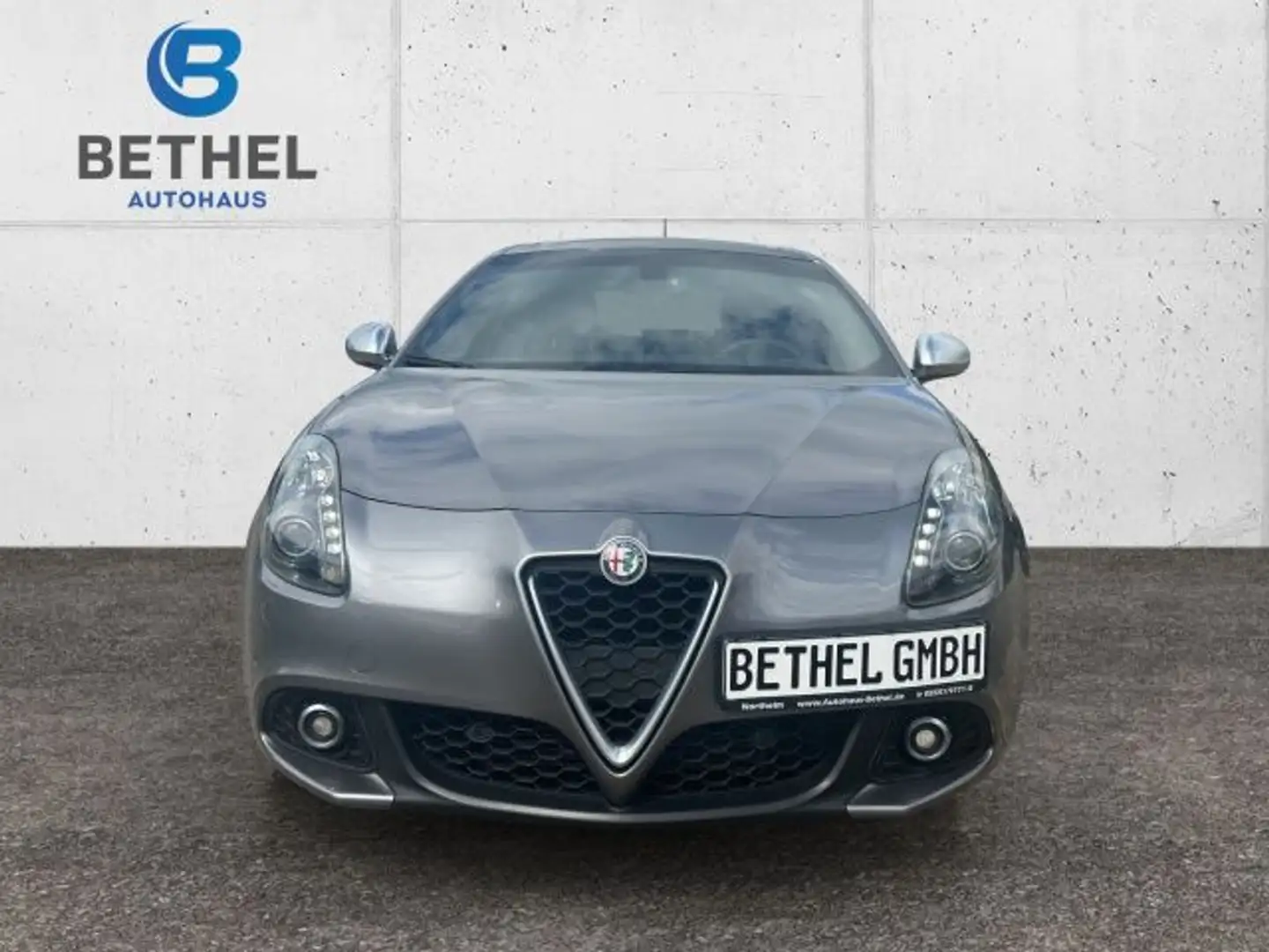 Alfa Romeo Giulietta 1.4 TB 16V Super, Pano, Navi, PDC, SHZ Gris - 2