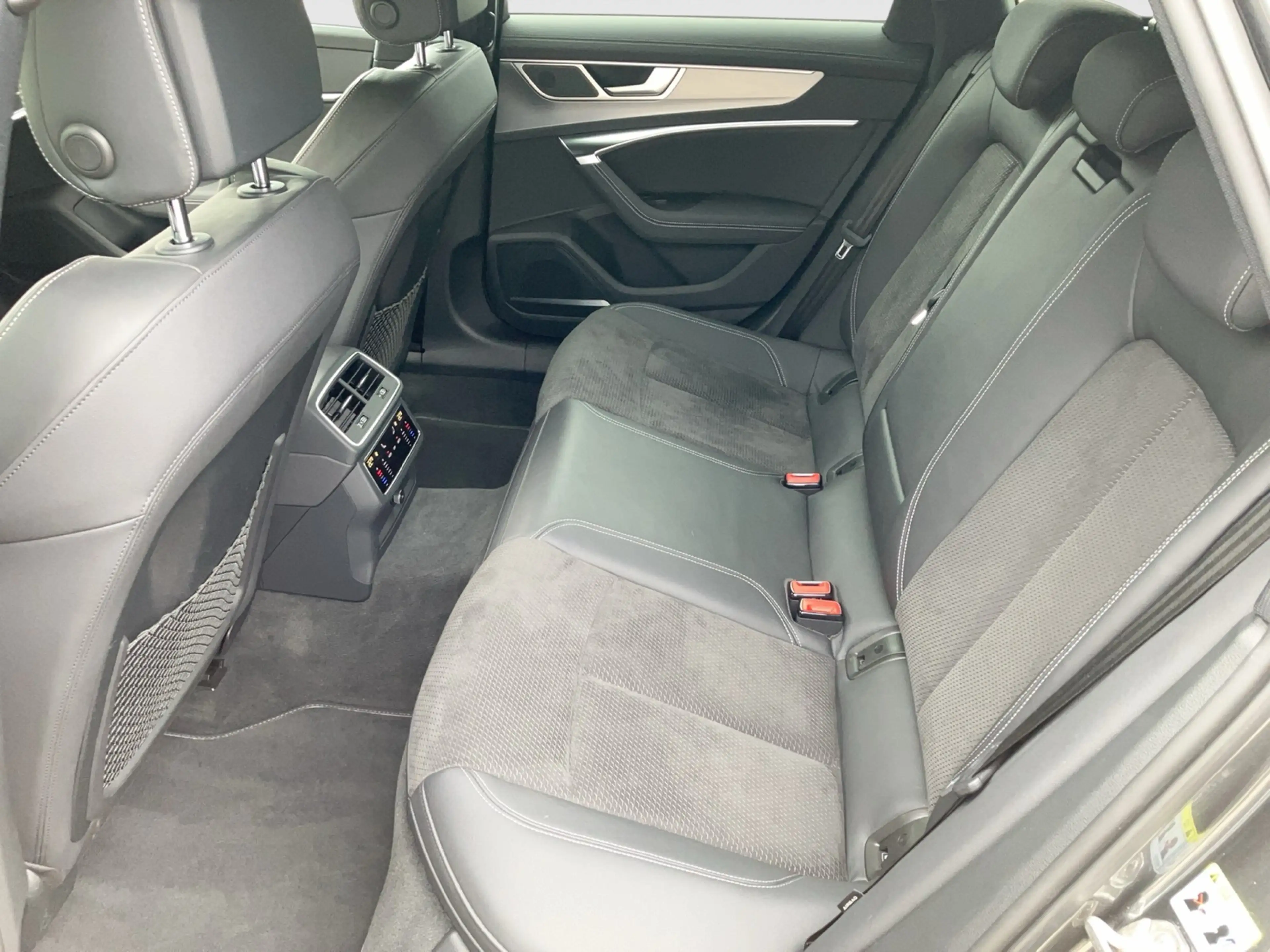 Audi S6 Avant 3.0 TDI quattro MATRIX Standh. — photo 12