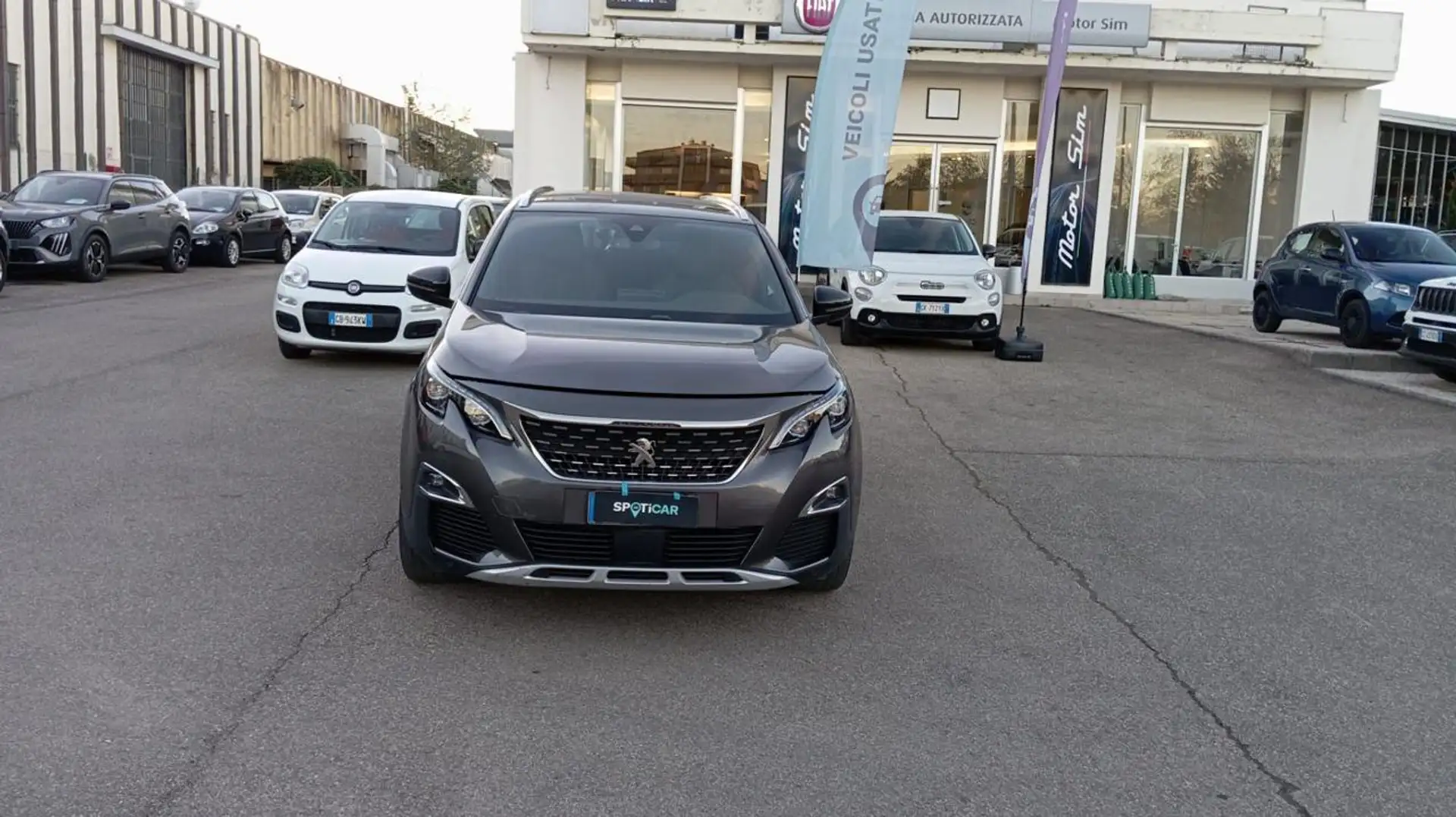 Peugeot 5008 *PROMO* BlueHDi 130 S&S EAT8 GT Line Gris - 2