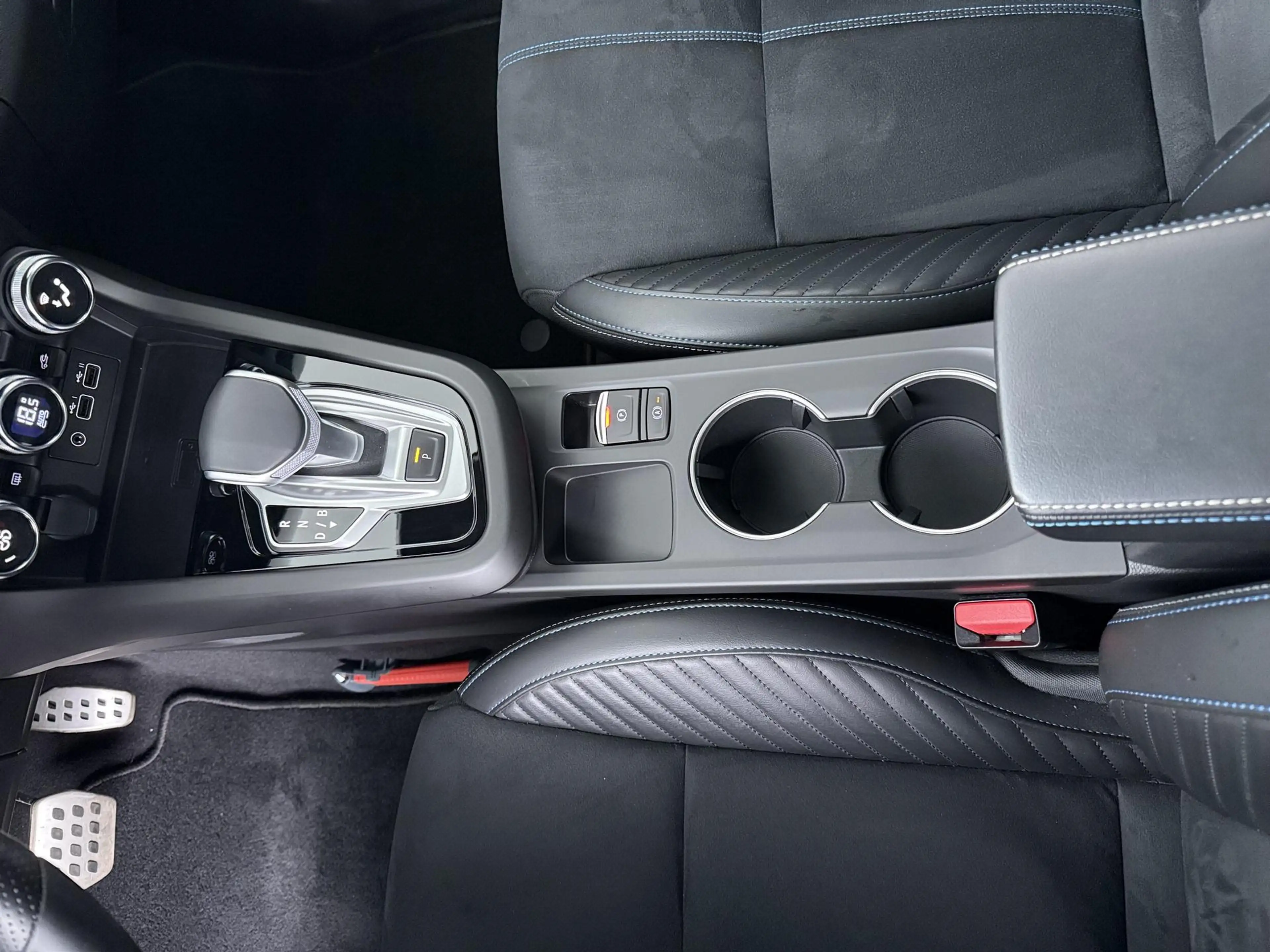 Renault Arkana esprit Alpine E-Tech full hybrid 145 | Schuif- / k — photo 12