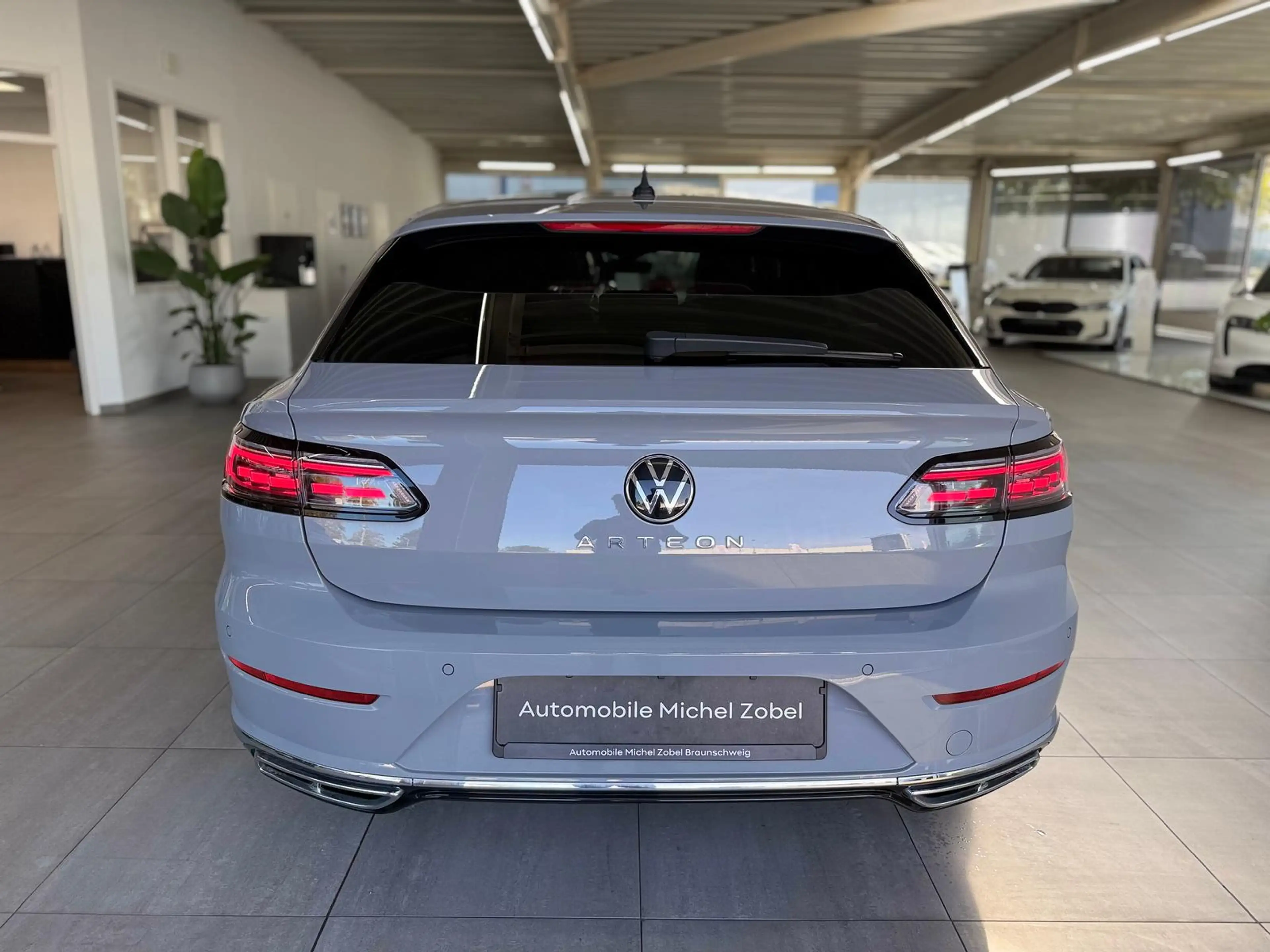 Volkswagen Arteon *R-Line*Virtual*Navi*Sitzh*Pano*LED*ACC* — photo 4
