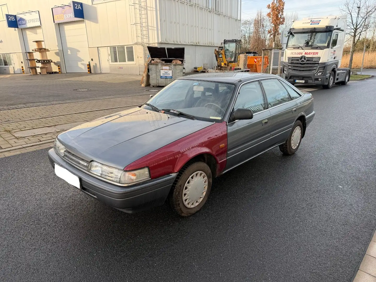 Mazda 626 Grau - 1