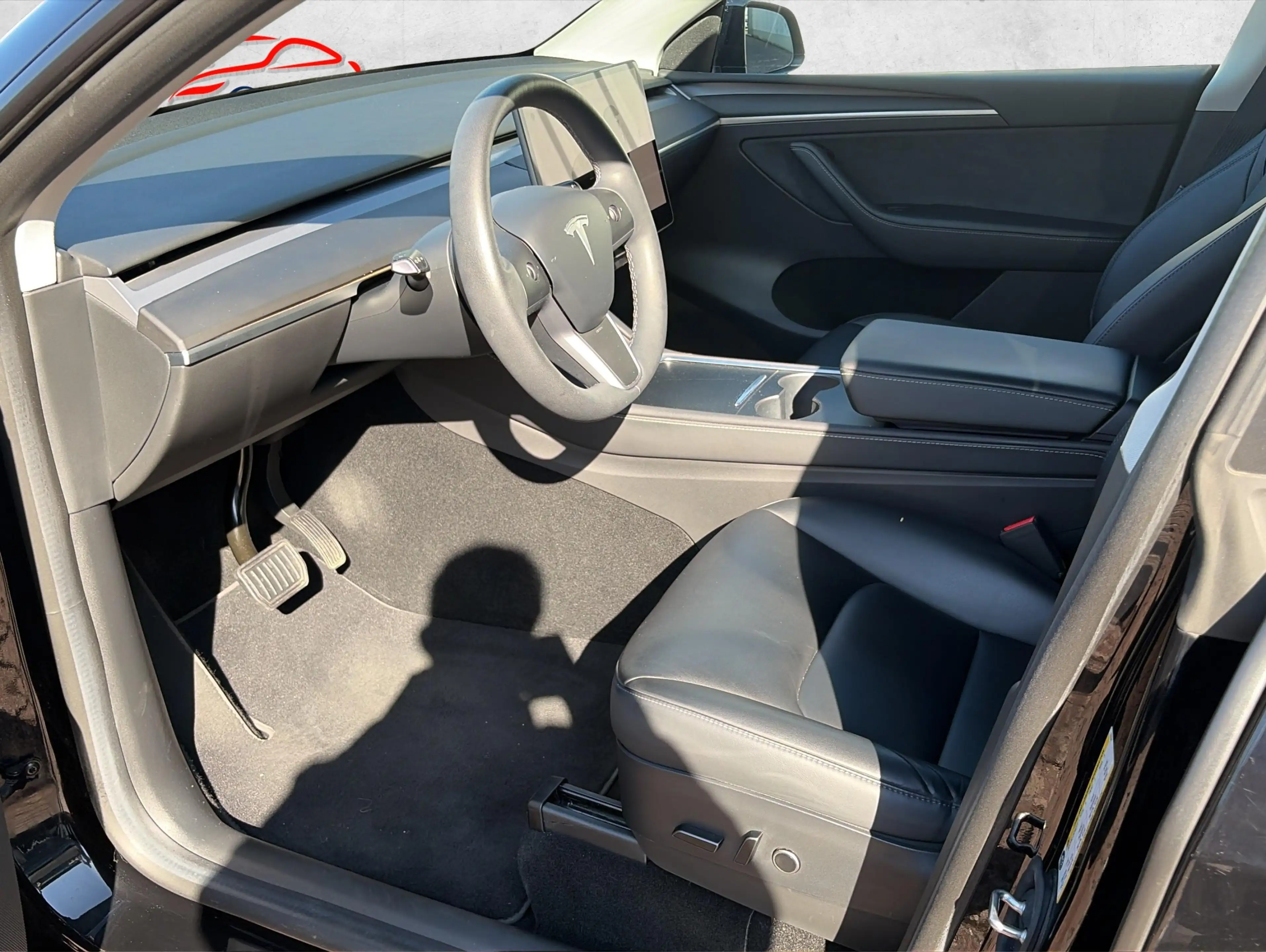Tesla Model Y Standard Range * 1. Hand * AHK — photo 12
