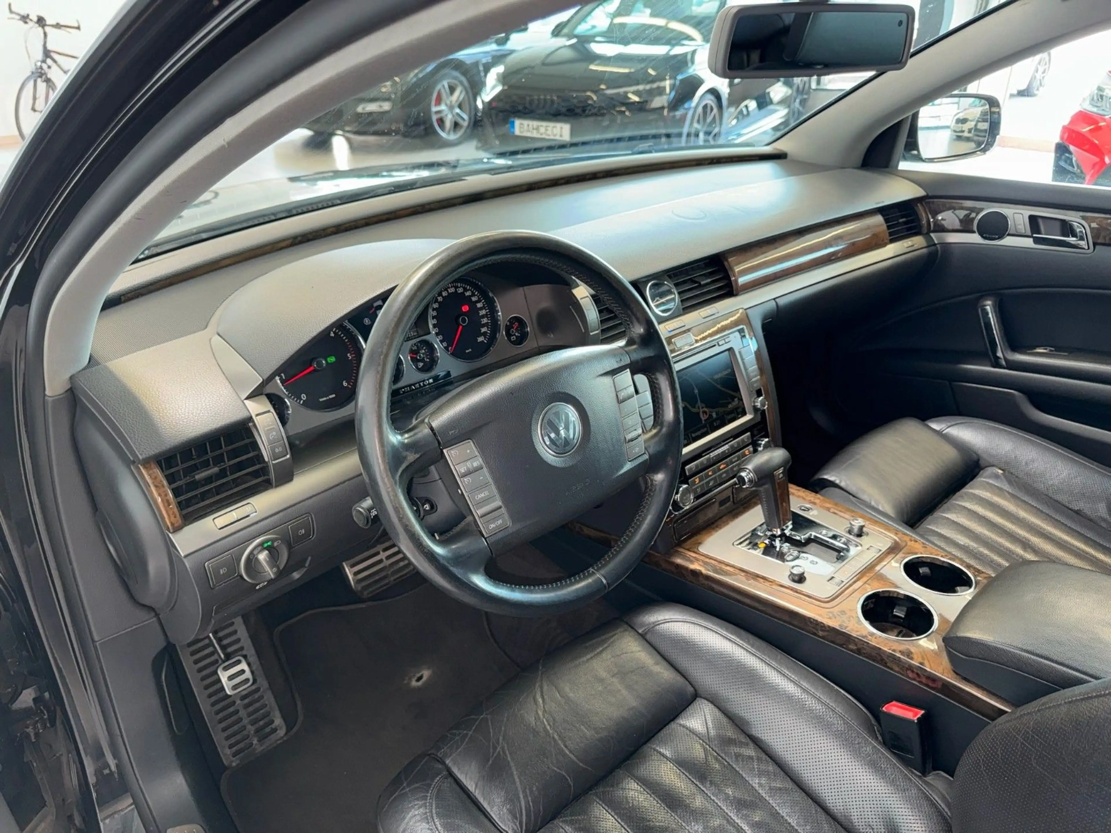 Volkswagen Phaeton V6 TDI 4Motion*Bi-Xen*Sitz.Belüf.SHZ*AHK — photo 9