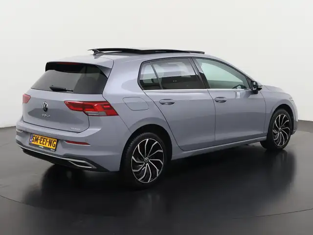 Volkswagen Golf view 6
