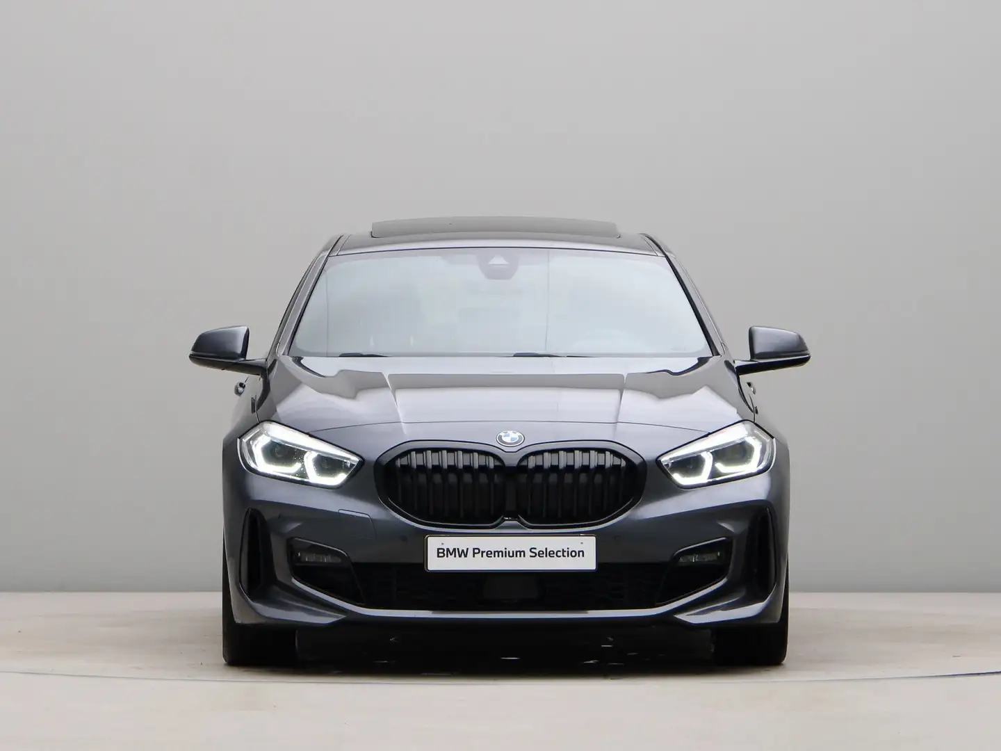 BMW 118 1-serie 118i Business Edition Grijs - 2