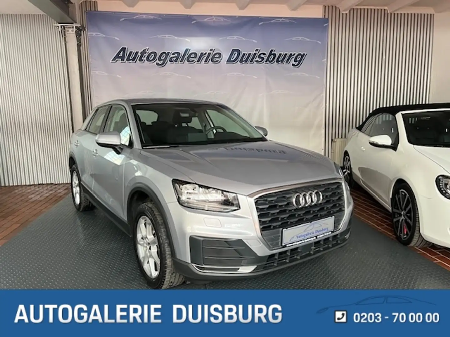 Audi Q2 30 TFSI AHK digit.Cockpit SHZ PDC Temp Regensensor Plateado - 1
