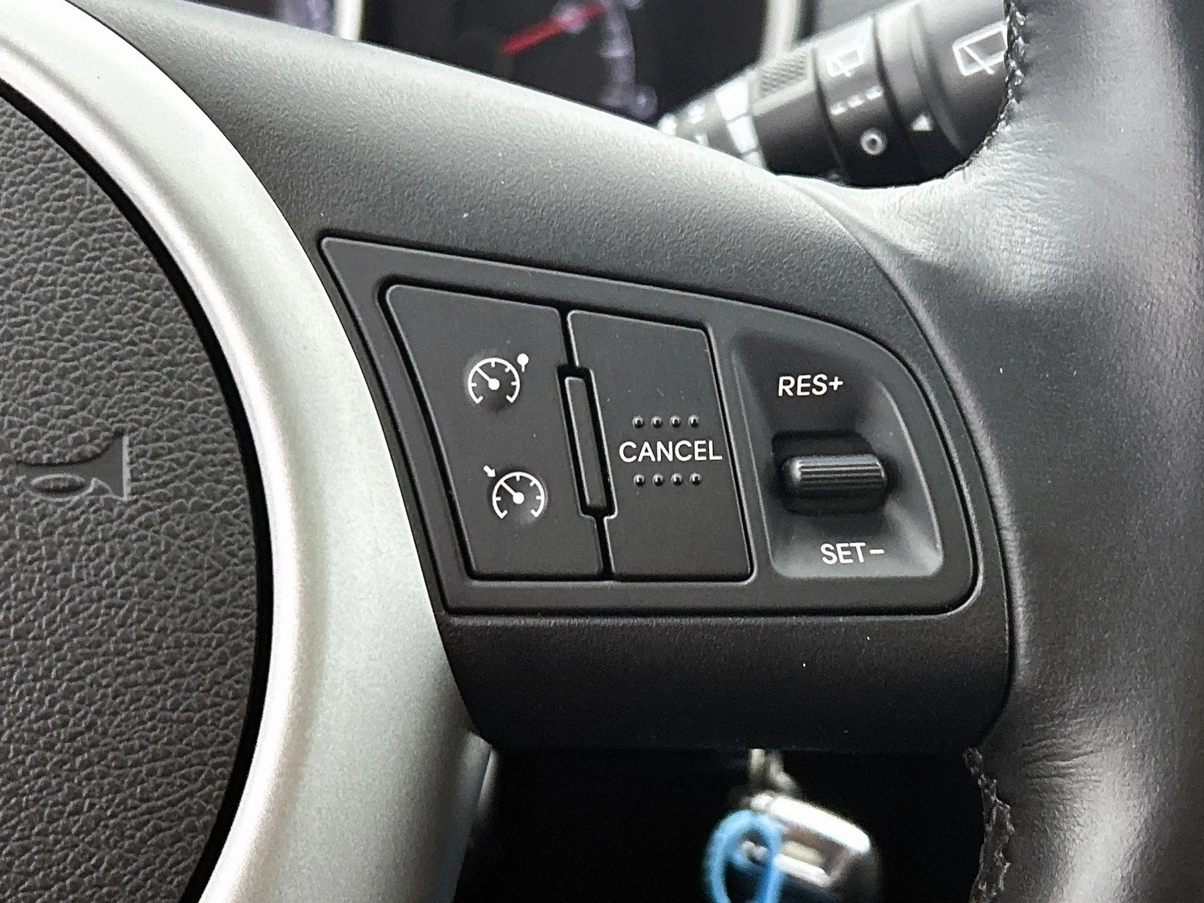 Kia Venga 1.6 CVVT ExecutiveLine | Camera | Parkeersensoren — photo 6