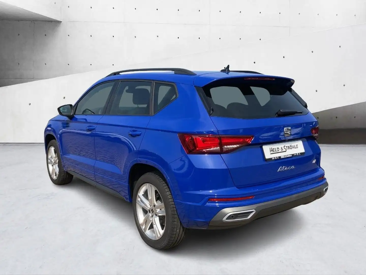SEAT Ateca FR 2.0 TDI DSG ACC BEATS LED NAVI SHZ RFK Blau - 2