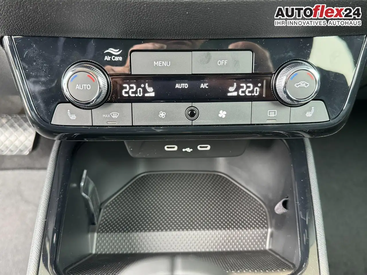 Skoda Fabia Extra Plus 1,0 TSI DSG 2 ZoKlima Navigation x E..., миниатюра 17