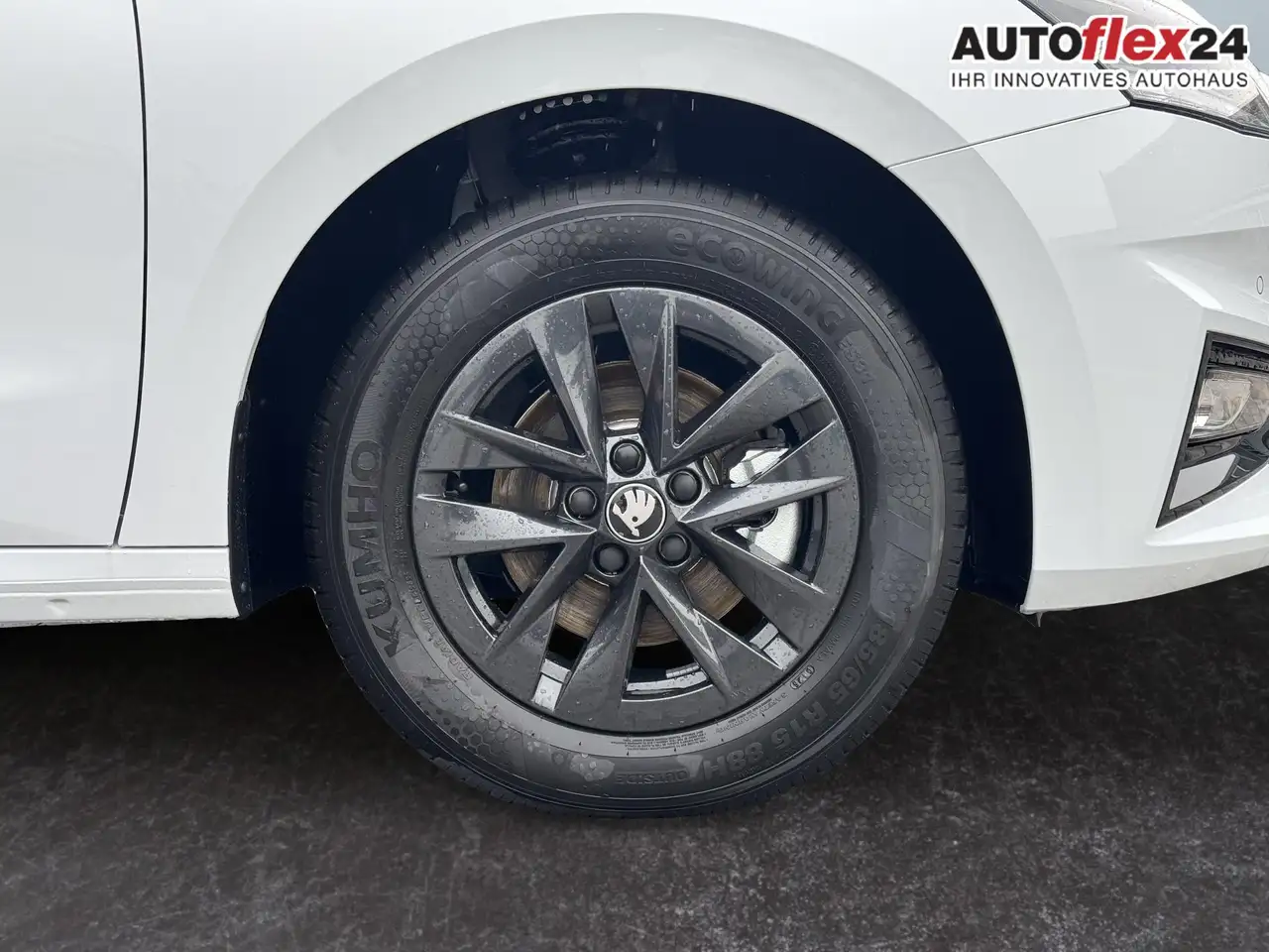 Skoda Fabia Extra Plus 1,0 TSI DSG 2 ZoKlima Navigation x E..., миниатюра 9