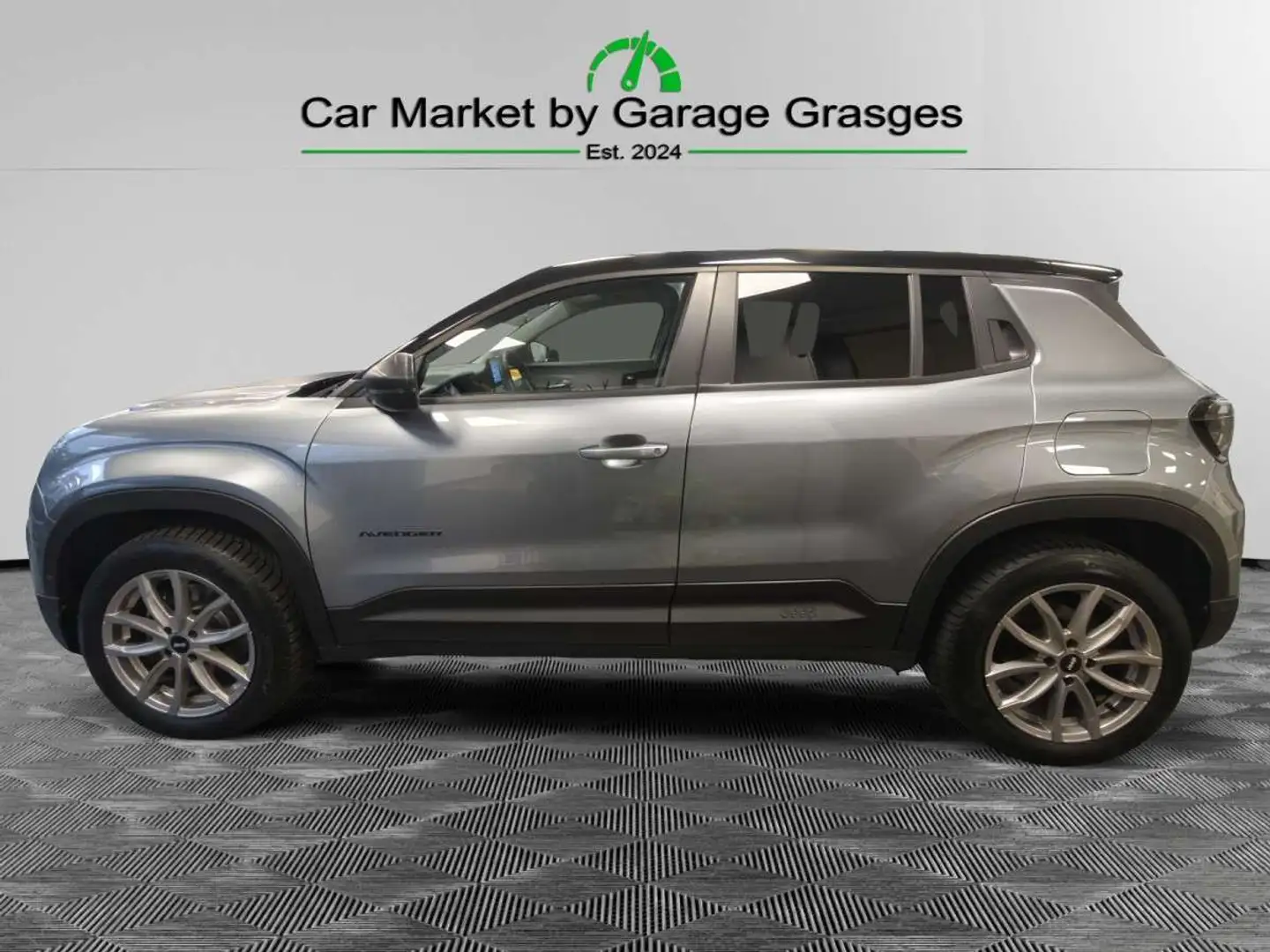 Jeep Avenger 54 kWh Summit My23 Gris - 2