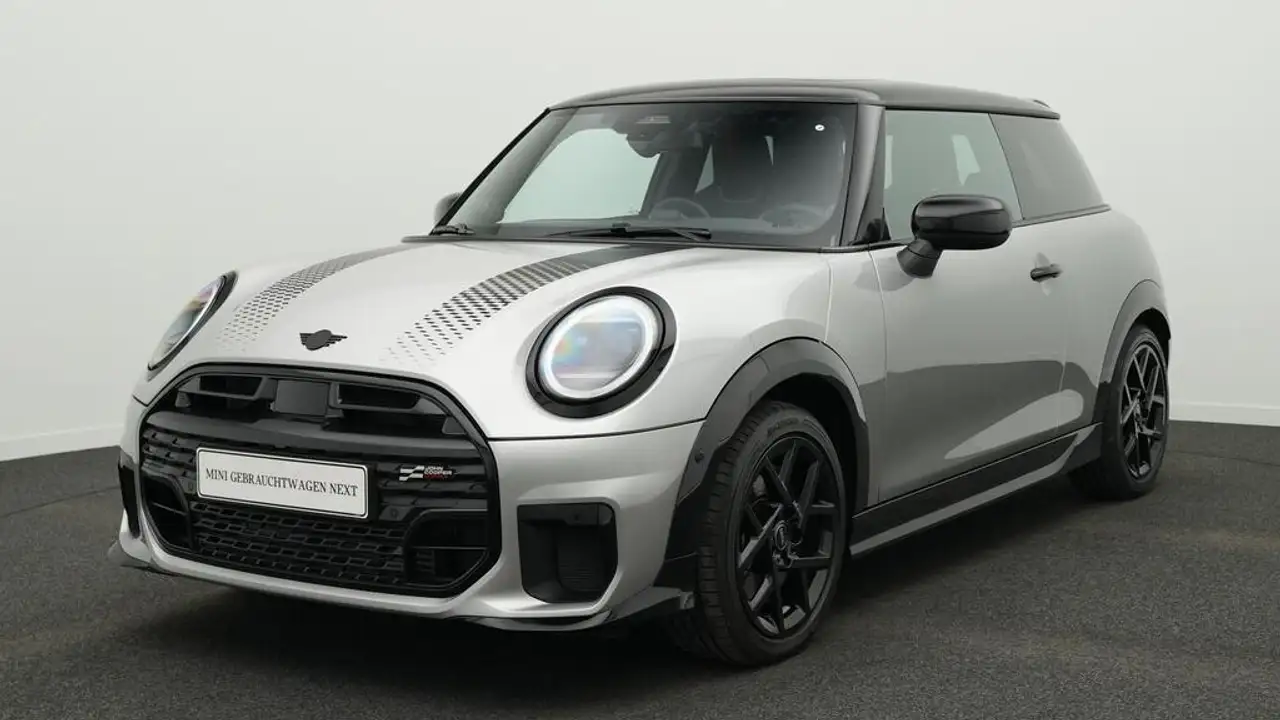 MINI Cooper John Cooper Works Trim