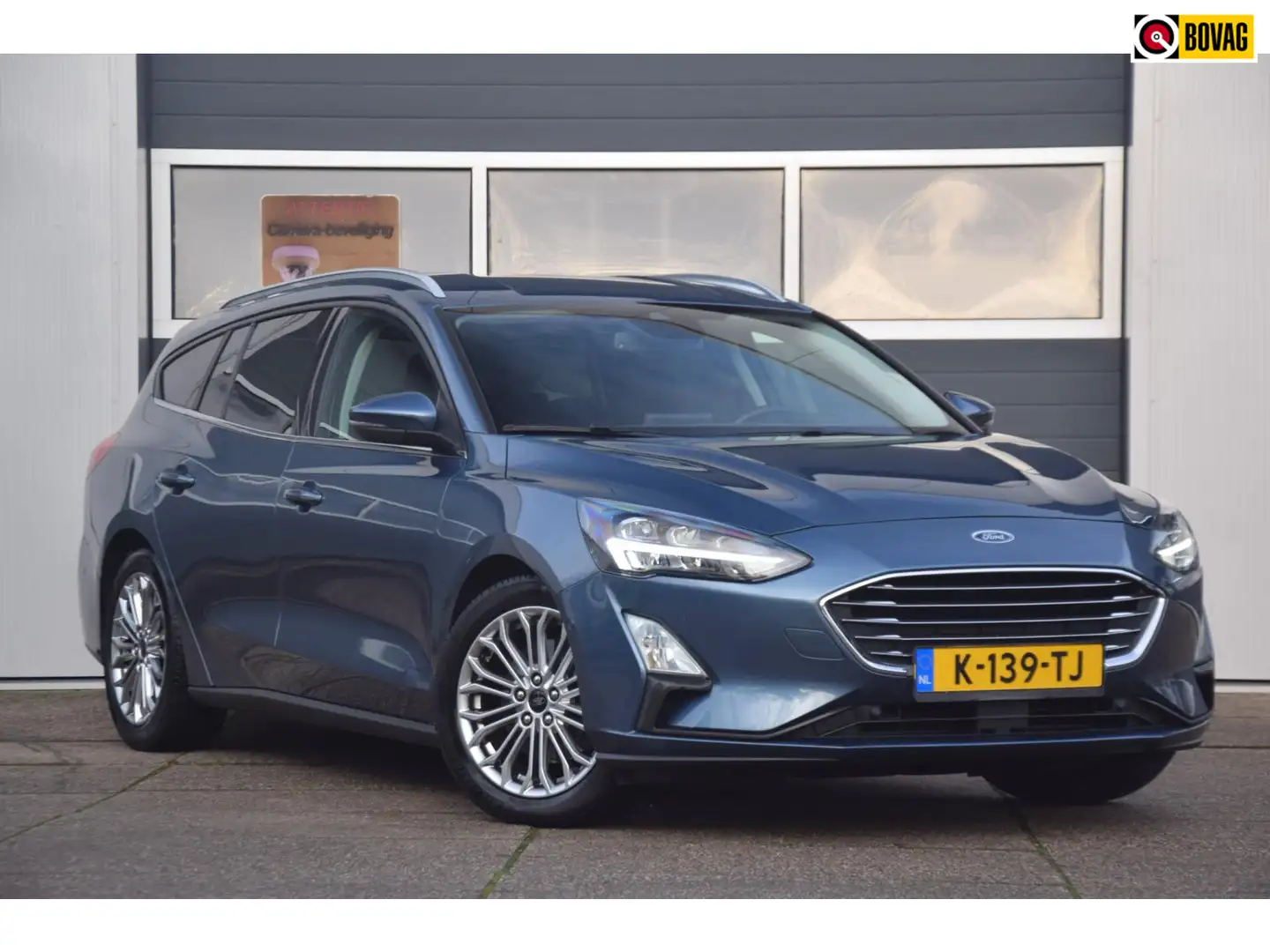 Ford Focus Wagon 1.0 EcoBoost Active Business Voorruit Stuur Bleu - 1