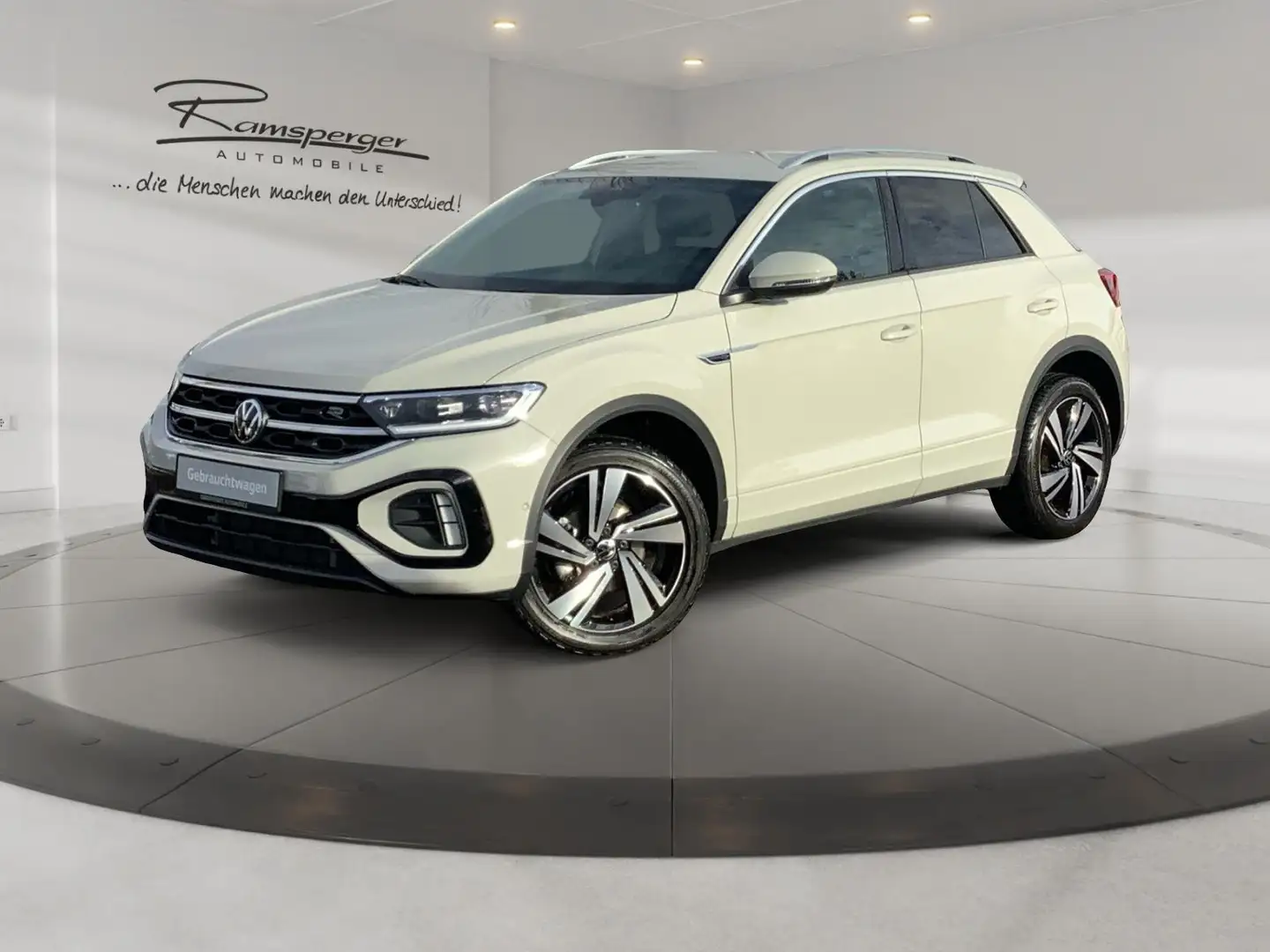 Volkswagen T-Roc 1.5 TSI DSG R-Line ACC LED APP Keyless Kam Grau - 2