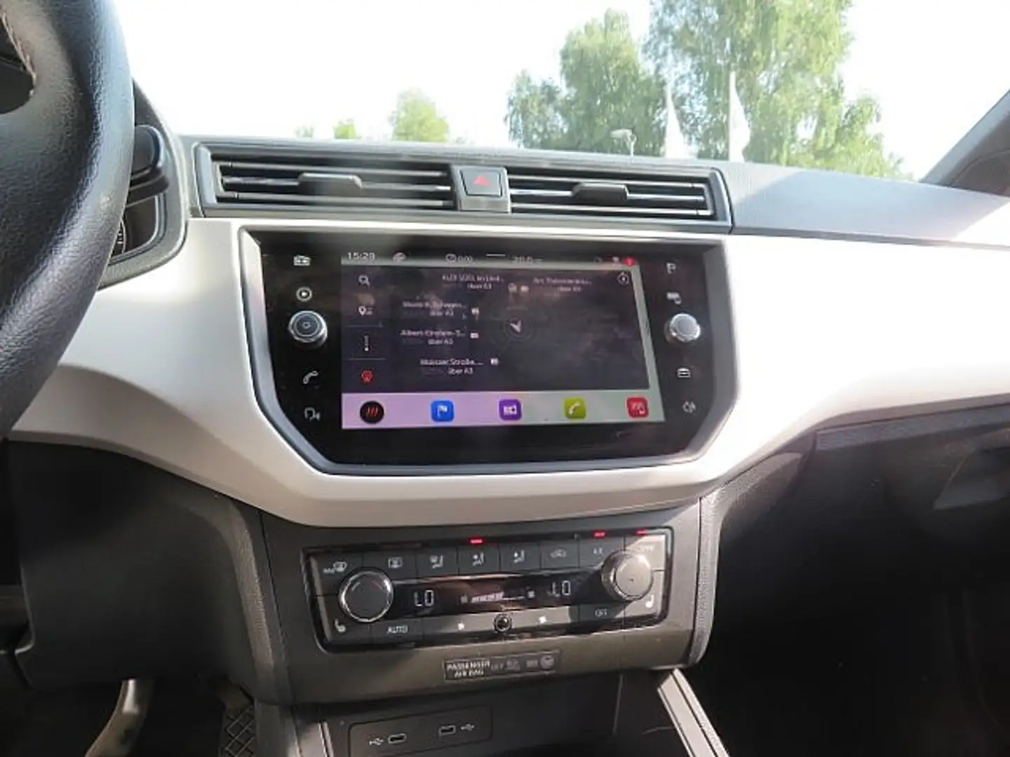 SEAT Ibiza ECO TSI Xcel RF-Kam Sitzhzg NAVI Klimaaut Grau - 2