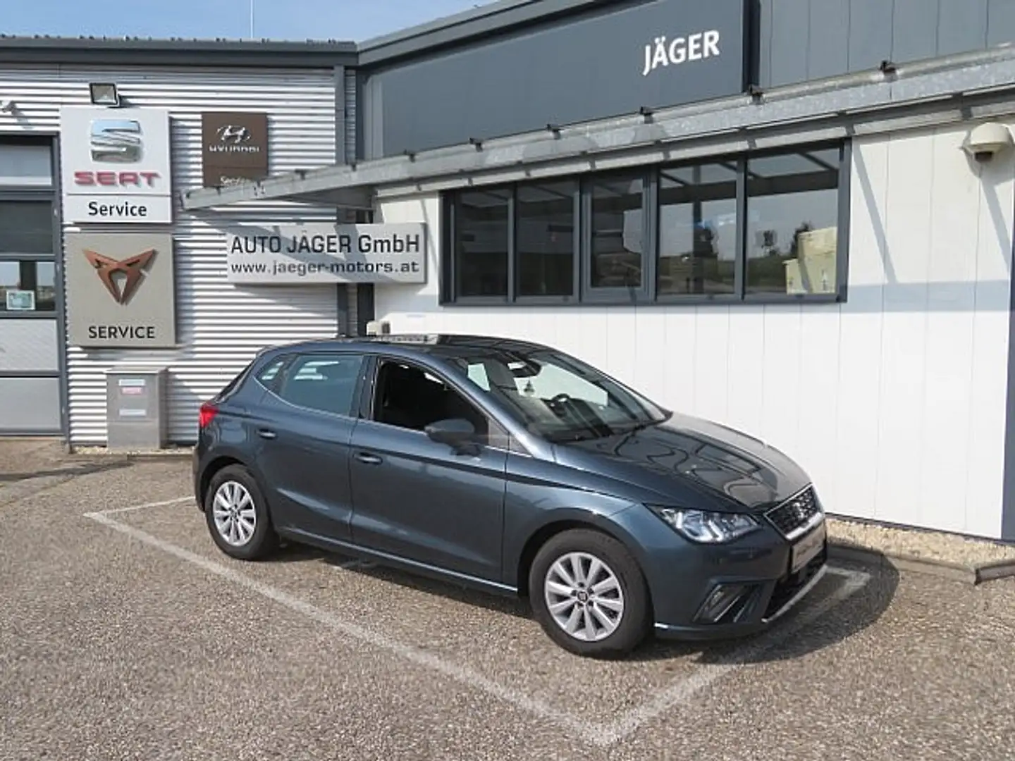 SEAT Ibiza ECO TSI Xcel RF-Kam Sitzhzg NAVI Klimaaut Grau - 1