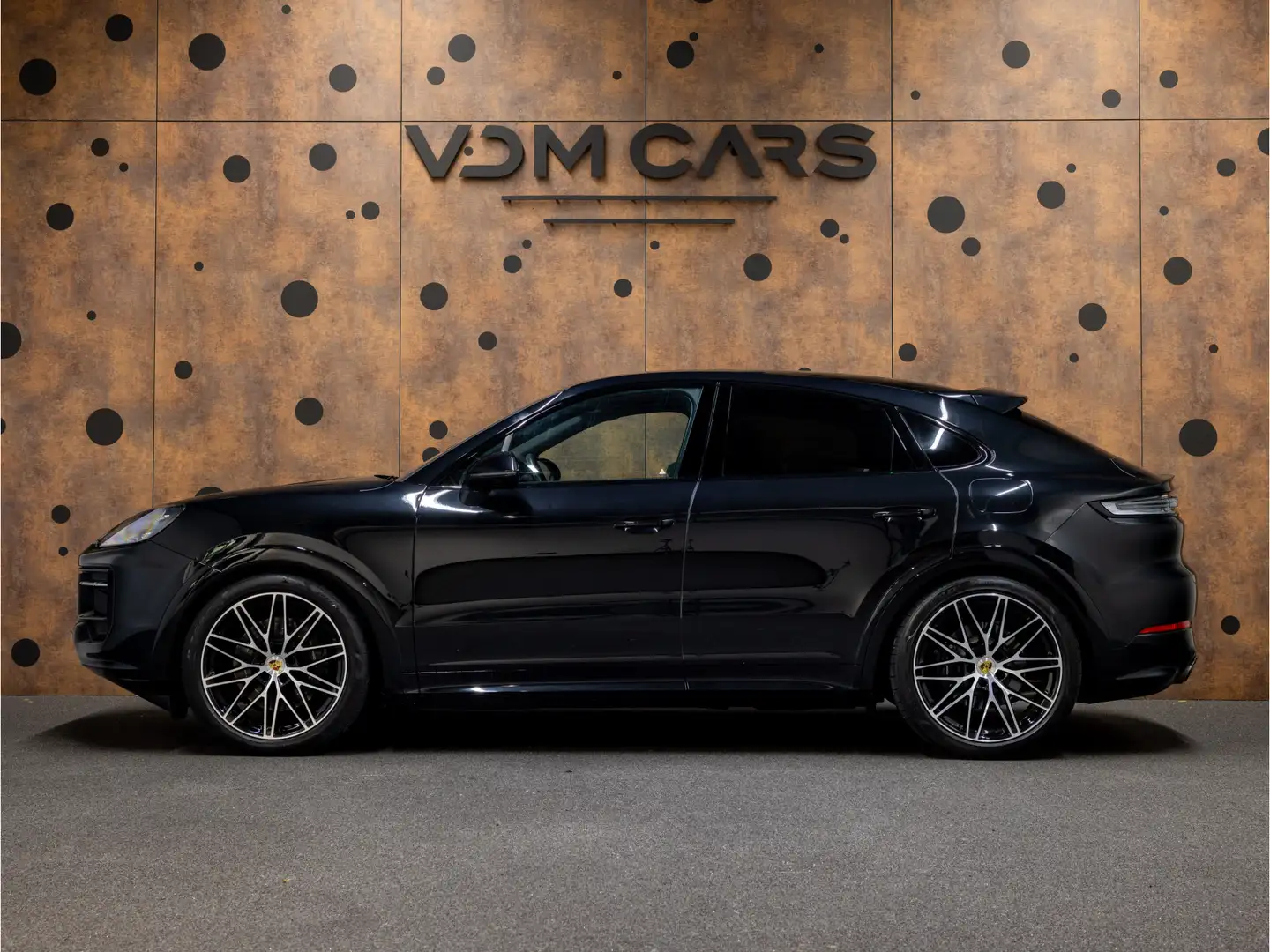 Porsche Cayenne Coupé 3.0 E-Hybrid | SportDesign | Sportuitlaatsys Schwarz - 2